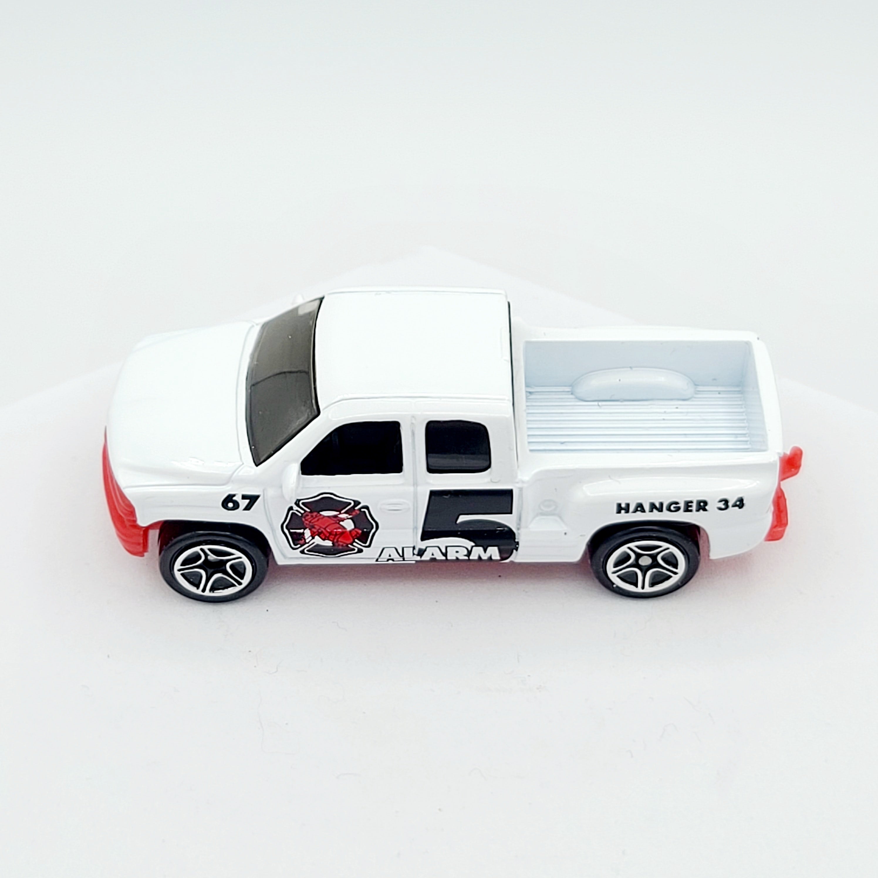 Matchbox '99 Chevy Silverado "5 Alarm" (2000 MBX Action Launcher Set Exclusive)